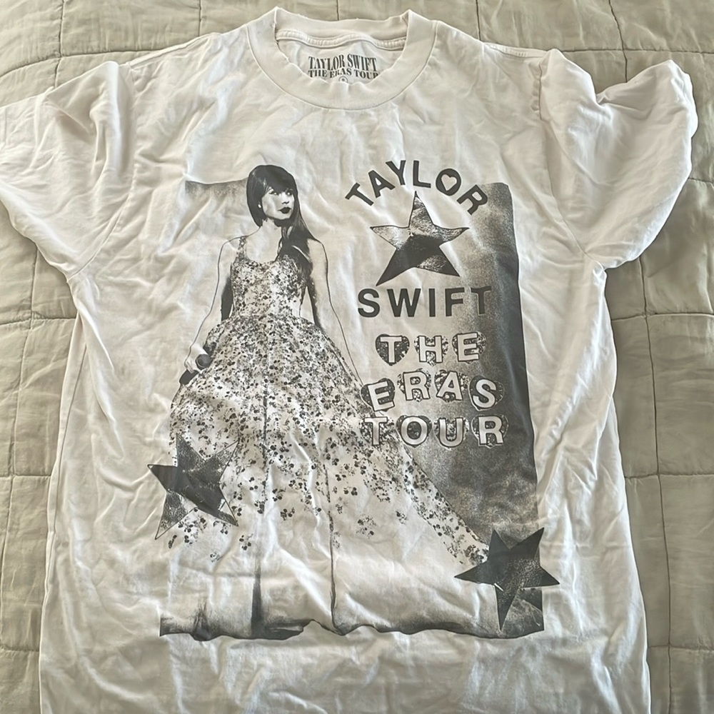 Taylor Swift The Eras Tour Photo Oversized T-Shirt small